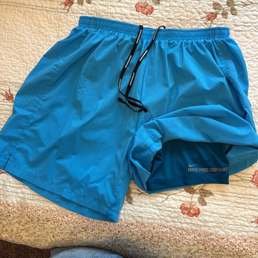 Nike Pro Combat Men’s Running Shorts Size XL. Like new. Lines